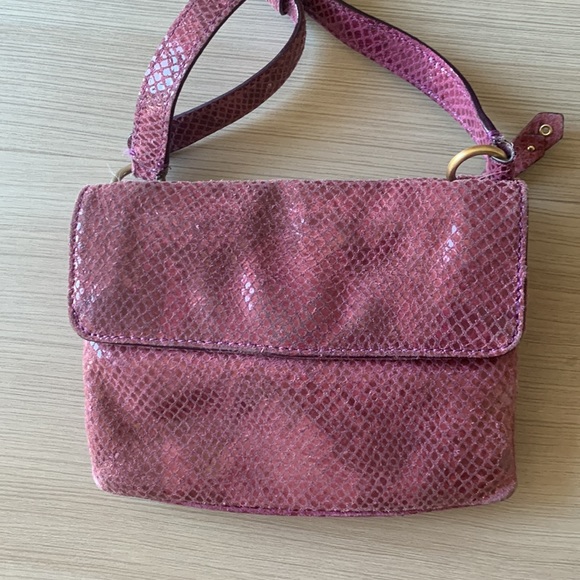 Vintage Leather Cole Haan Crossbody Bag - Picture 5 of 8